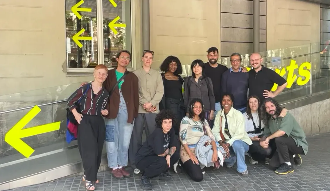 group pictures in barcelona